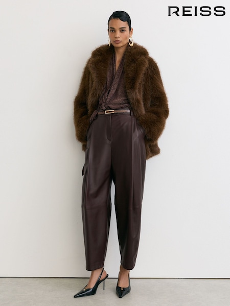 عنابي - Reiss Aries Leather Barrel-leg Pleated Trousers