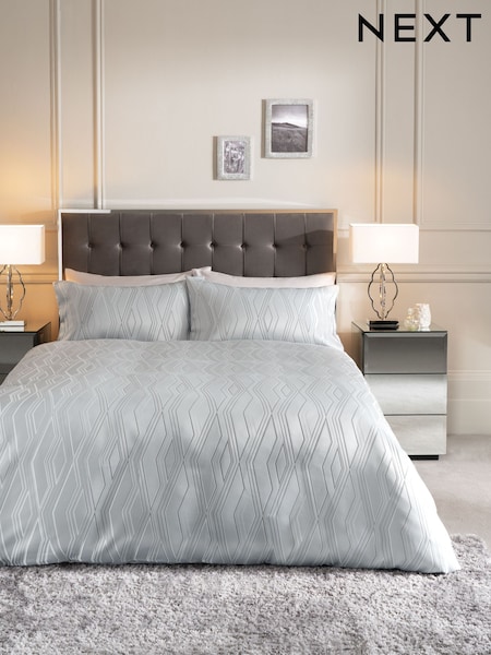 Silver Diamond Jacquard Duvet Cover and Pillowcase Set (M26409) | €50 - €83