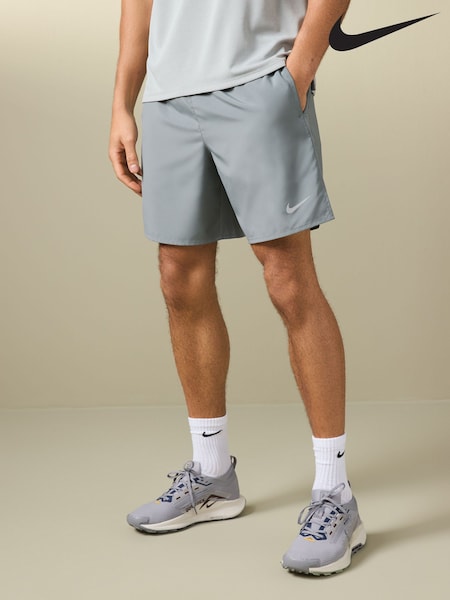 Grå - 7 tum - Nike Dri-fit Challenger Unlined Running Shorts (M52811) | kr690
