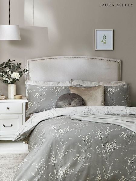 Laura Ashley Steel Grey Pussy Willow 100% Cotton Duvet Cover and Pillowcase Set (M59128) | €60 - €113