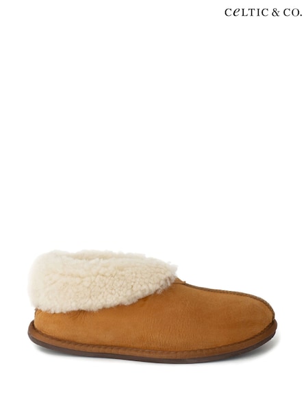 Ruskea - Celtic & Co. Mens Sheepskin Bootee Slippers (M62185) | €145