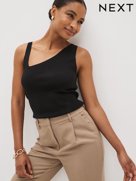 Black Asymmetric Neck Knit Vest (M67817) | € 18