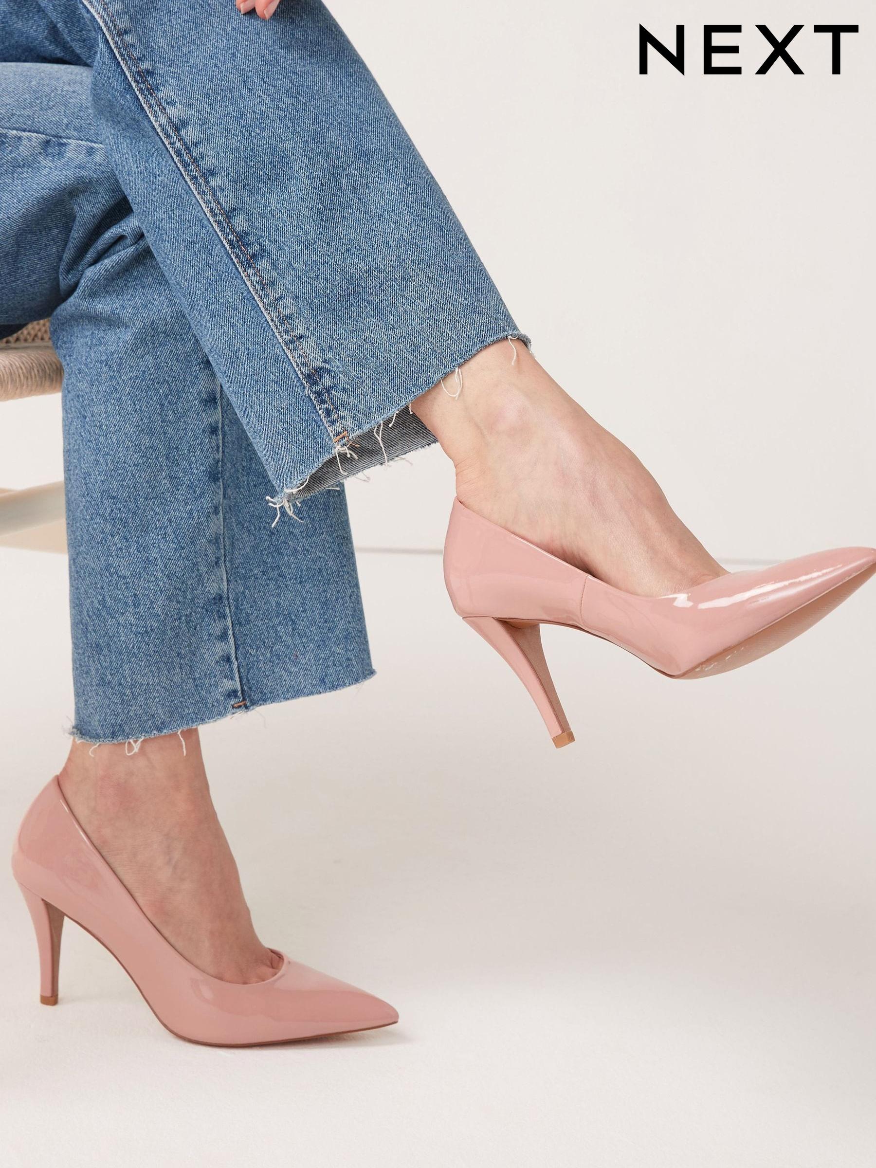 Nude mid heel shoes top