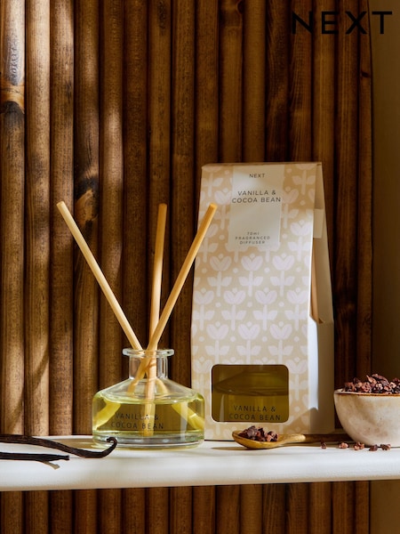 Vanilla & Cocoa Bean 70ml Fragranced Reed Diffuser (M82697) | €11