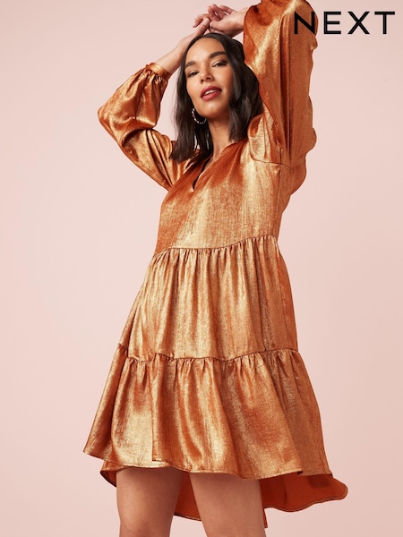 Золотистый металлик - Tiered Mini Dress (M87402) | €18