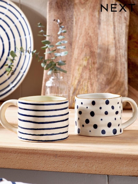 Set of 2 Navy Blue Spot and Stripe Mugs (M92244) | €11