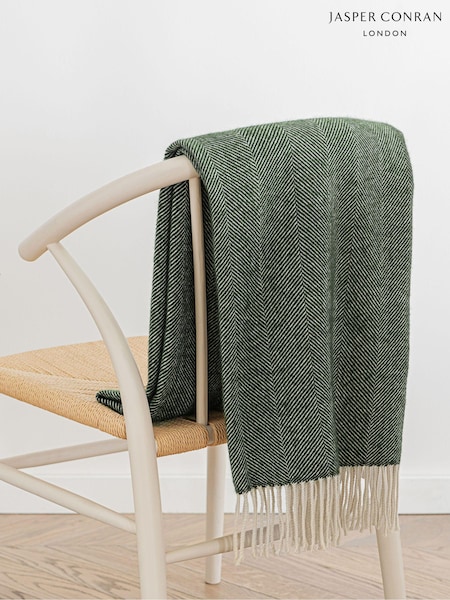 Jasper Conran London Green Lambswool Herringbone Throw (MZR346) | €171