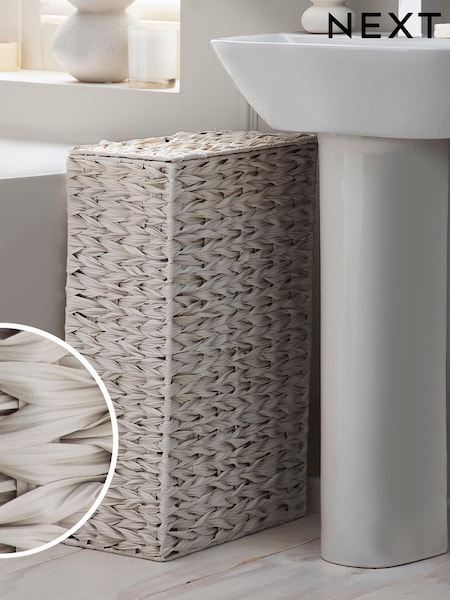 Hepworth Wicker Laundry (N00050) | €50