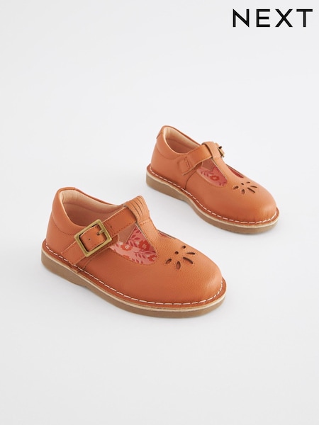 Tan Brown Leather T-Bar Shoes (N04770) | €16 - €18