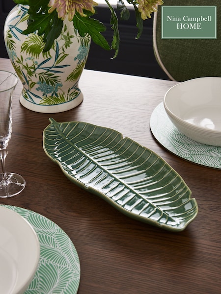 Nina Campbell Green Leaf Shaped Platter (N05290) | €27