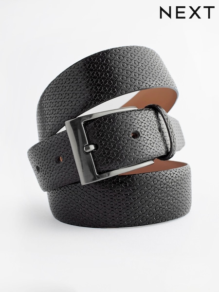 Black Textured Leather Belt (N06331) | €8.50