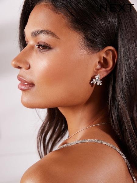 Silver Tone Bridal Sparkle Leaf Earrings (N07709) | €13