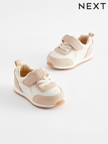 Hvid neutral - First Walker Trainers (N09024) | DKK285