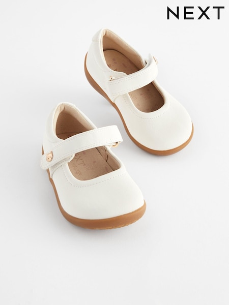 White Standard Fit (F) First Walker Mary Jane Shoes (N09025) | €30