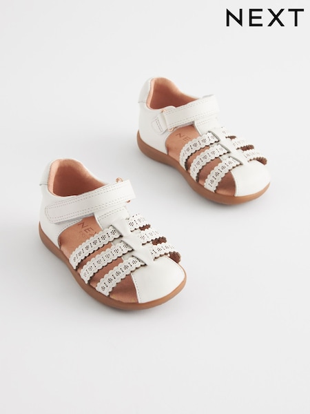 白色 - First Walker Fisherman Sandals (N09027) | NT$1,240