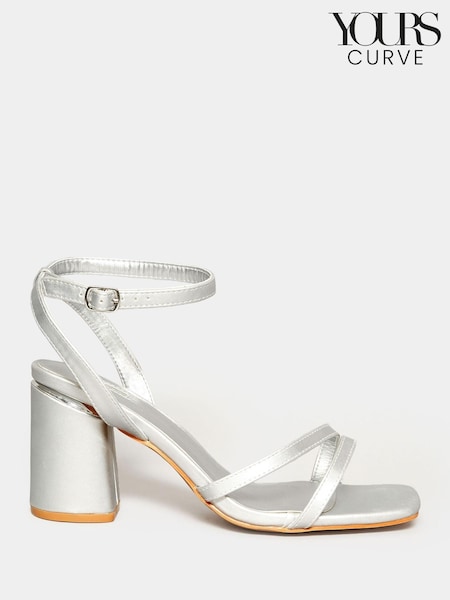 Yours Curve Silver Extra-Wide Fit Asymmetric Sandals (N10361) | €10