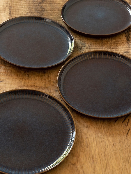 Dutch Rose Blue Sapphire Set of 4 Plates 21.5cm (N11150) | €71
