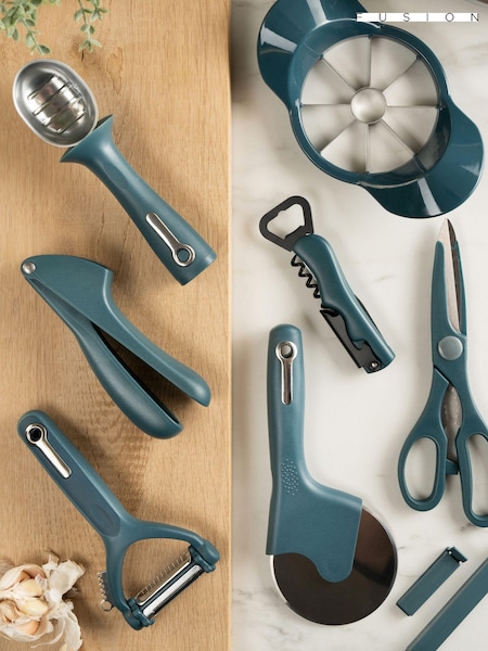 Fusion Blue Set of 4 Can Opener, Multi Peeler, Pizza Cutter and Garlic Press (N13630) | €33