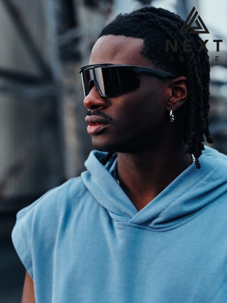 Black Sport Visor Sunglasses (N13773) | €9