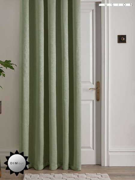 Fusion Green Strata Room Darkening Woven Eyelet Single Door Curtains (N14502) | R$ 170