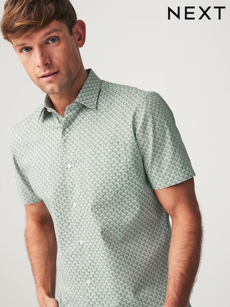 Green Geometric Print Easy Iron With Button Down Collar Short Sleeve Oxford Shirt (N16910) | €18