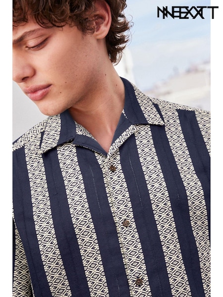 Navy Textured Stripe Short Sleeve Cuban Collar Shirt (N17330) | €11
