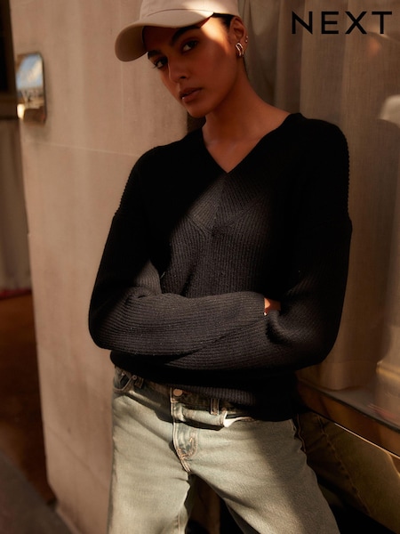 Black Relaxed Fit Ribbed V-Neck Knitted Jumper (N21363) | $62