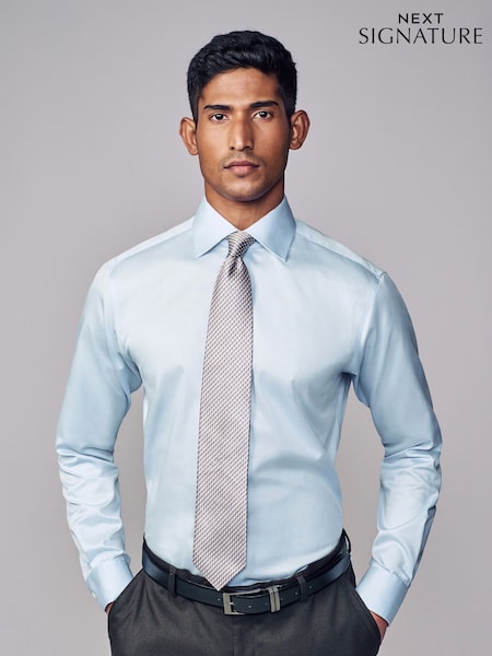 Light Blue Slim Fit Signature Long Sleeve 100% Cotton Shirt With Cutaway Collar (N22641) | 99 QAR