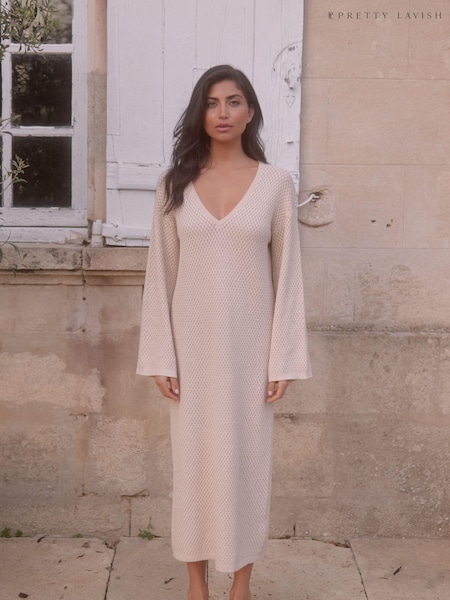 Pretty Lavish Oatmeal Kiki Knit Midaxi Dress (N23022) | €39