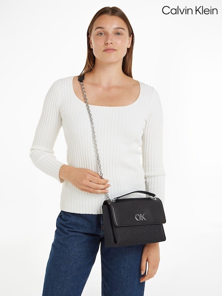 Calvin Klein Black Logo Shoulder Bag (N24134) | €106
