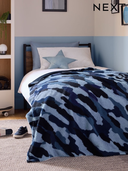 Blue Camo Borg Fleece Blanket (N24902) | €23 - €35