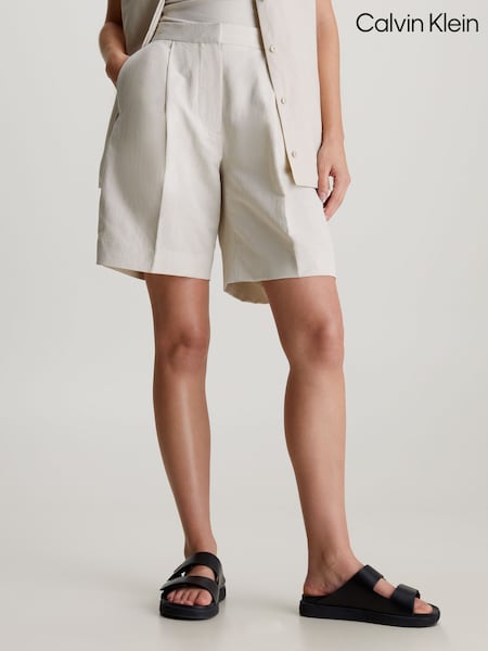 Calvin Klein Natural Linen Tailored Shorts (N26350) | €95