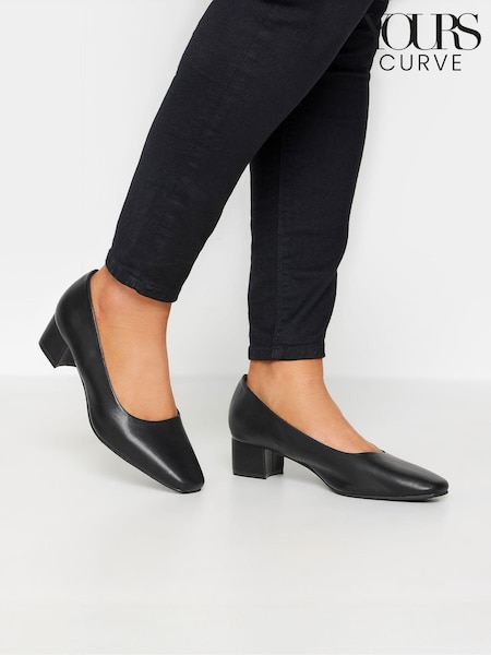 Yours Curve Black Extra Wide Fit Faux Leather Block Heel Court Shoes In Extra Wide EEE Fit (N29152) | ₪186