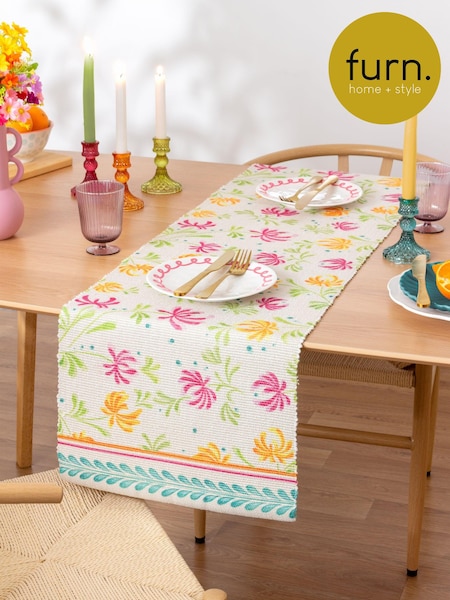 Furn Honeysuckle Table Runner (N29539) | ‏99 د.إ.‏