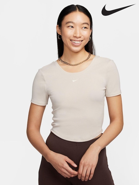 Nike White Chill Knits Mini Ribbed Short Sleeve Top (N29918) | €26