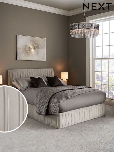 Soft Velvet Light Grey Scarlett Upholstered Ottoman Storage Bed Frame (N29981) | €1,000 - €1,125