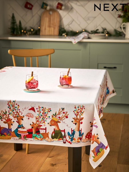 Natural Christmas Santa Border 100% Cotton Table Cloth (N30295) | €25 - €33