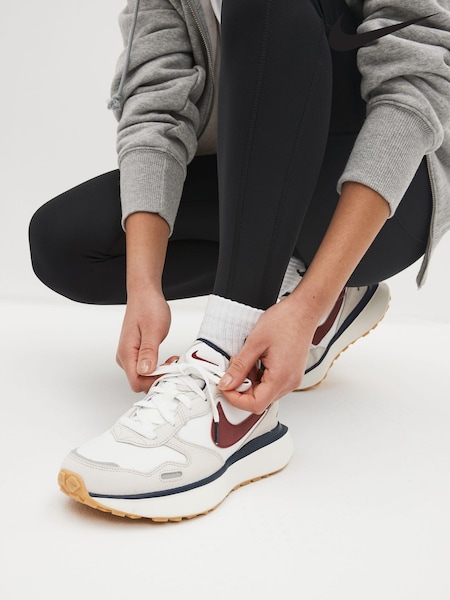 Nike Off White/Red Phoenix Waffle Trainers (N30836) | €129