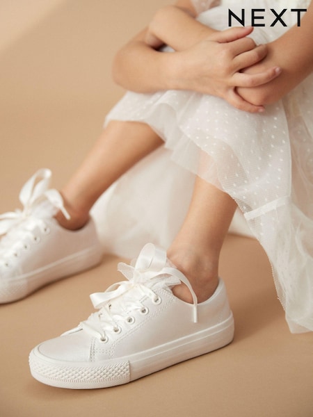 أبيض - Flower Girl Occasion Tulle Lace-Up Trainers (N31305) | ‏112 د.إ.‏ - ‏ 147‏ د.إ.