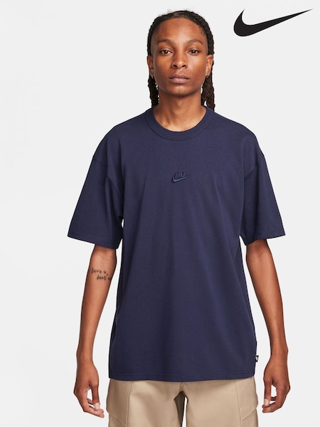 Nike Obsidian Sportswear Premium Essentials T-Shirt (N31439) | €48