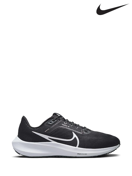Schwarz/Weiß - Nike Air Zoom Pegasus 40 Road Running Turnschuhe (N31718) | 92 €