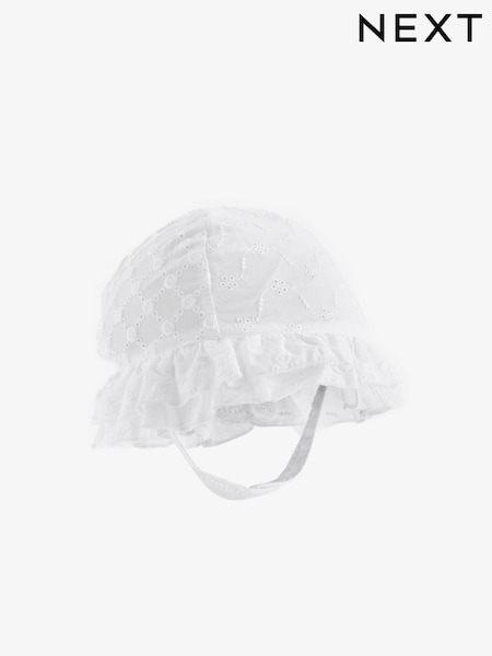 White Broderie Frill Bucket Hat (0mths-2yrs) (N32378) | €10