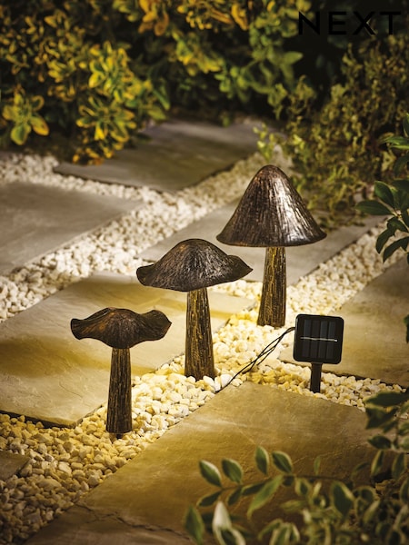 Set of 3 Black/Bronze Solar Outdoor Light Up Metal Mushrooms (N33895) | €33
