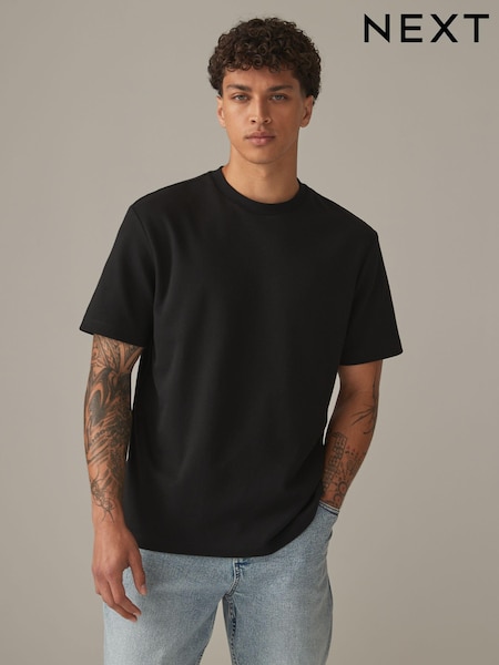 Black Lightweight Regular Fit Soft Touch Lightweight T-Shirt (N34505) | €6