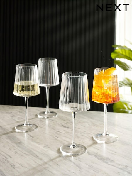 Set Of 4 Collins Wine Glasses (N36632) | €36