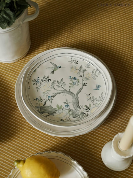 Laura Ashley Set of 4 Blue Belvedere 23cm Plates (N40222) | €71