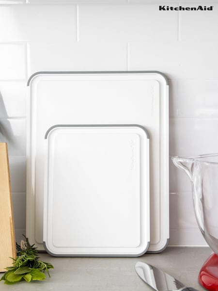 Kitchen Aid Set of 2 White Nonslip Chopping Board (N41032) | €38
