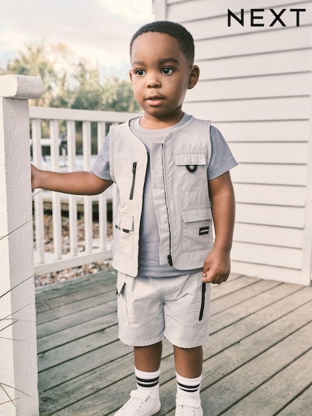 Grey Gilet, T-Shirt and Shorts Set (3mths-7yrs) (N46035) | €15 - €17.50