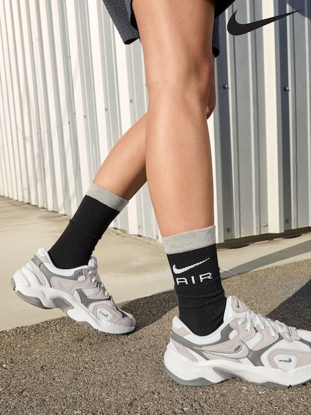 Nike Grey/White AL8 Trainers (N48397) | € 42
