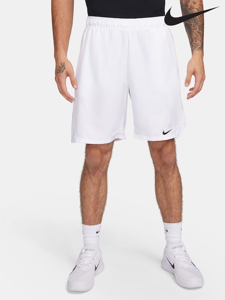 Nike White 9 Inch Court Victory Dri-FIT 9 inch Tennis Shorts (N48422) | €57